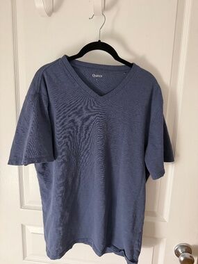 Quince 100% Organic Cotton V-Neck T-Shirt Blue Men’s Large
